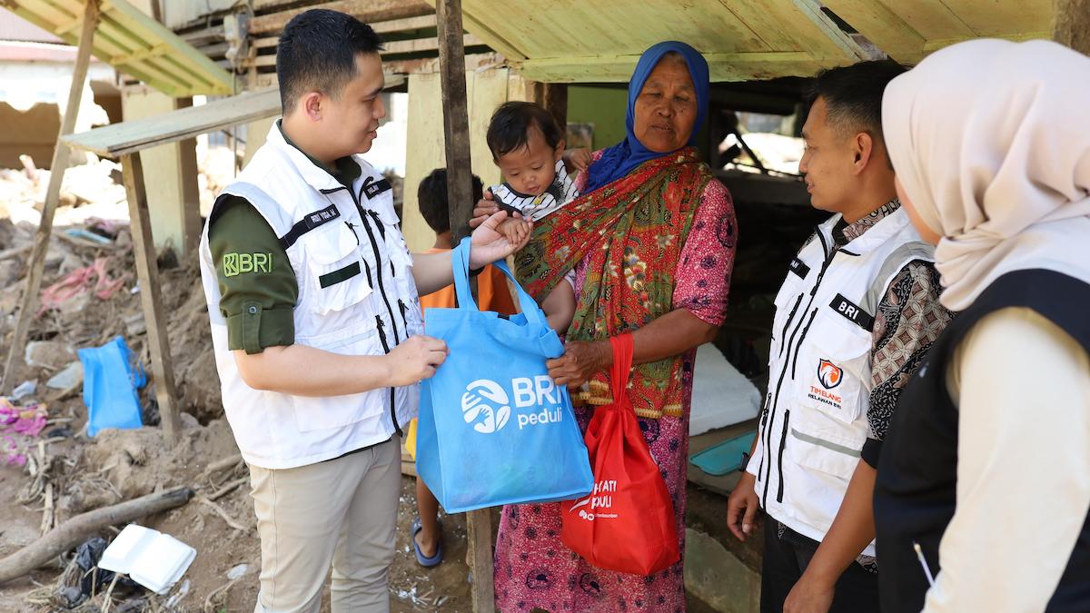 Bantuan dari BRI Peduli di Batu Busuak. (dok. istimewa)