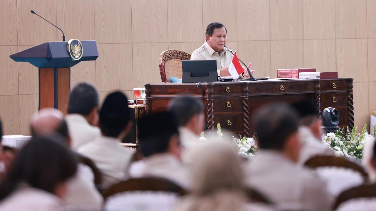 Presiden Prabowo saat rapat kabinet di awal tahun 2026. (dok. Bakom RI)