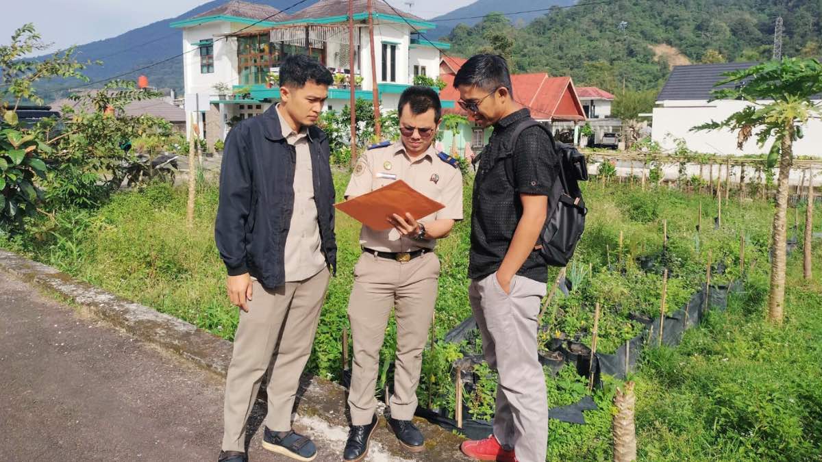 Tinjauan lapangan di Silaiang Bawah. (dok. istimewa)