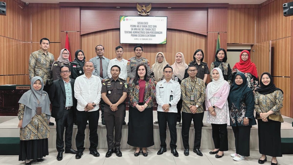 Kantah Padang Panjang ikut dalam Sosialisasi Perma No.8 di PN Padang Panjang. (dok. istimewa)